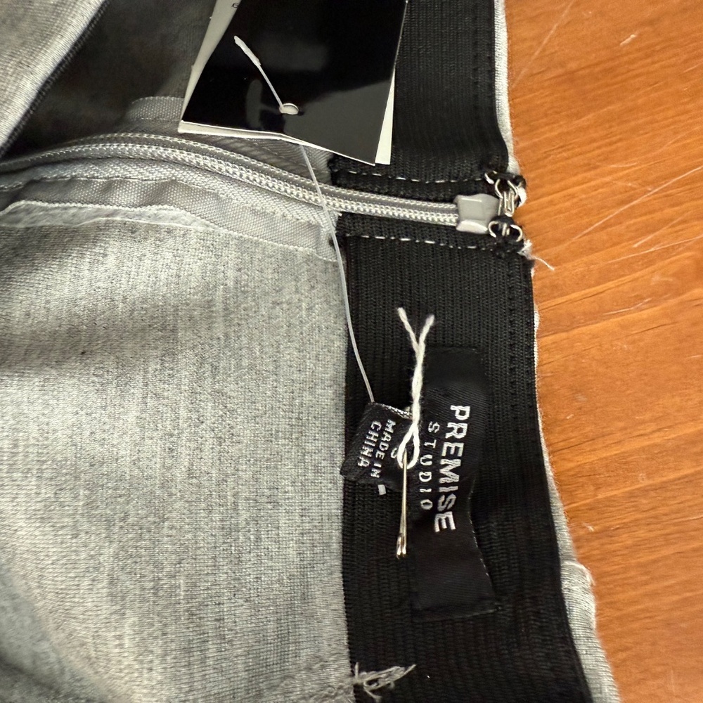 SOLD OUT - Picture 3 of 3